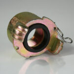 treaded tank coupler