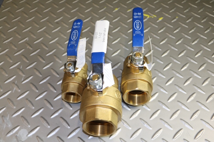 Brass Tank Coupling for Abrasive Blasting Machines with 1-1/2" threaded piping 