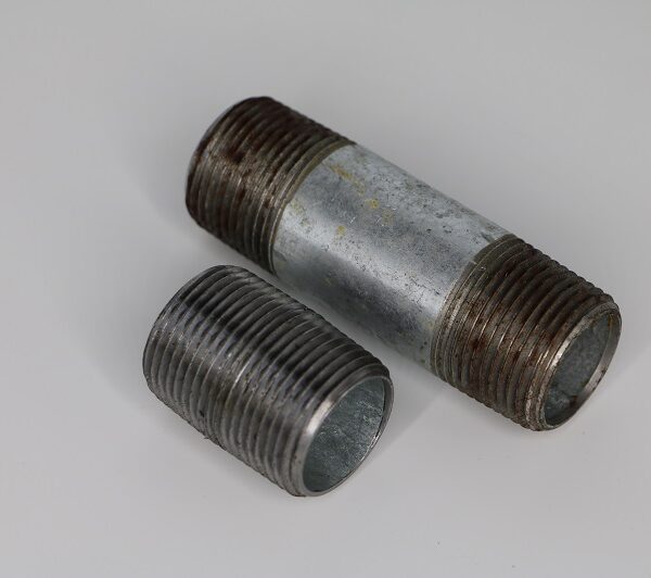 3/4" steel nipple adaptor or "pipe fitting" For blasting quipment